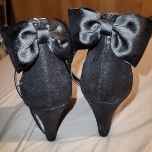 BETSEY JOHNSON WEDGES